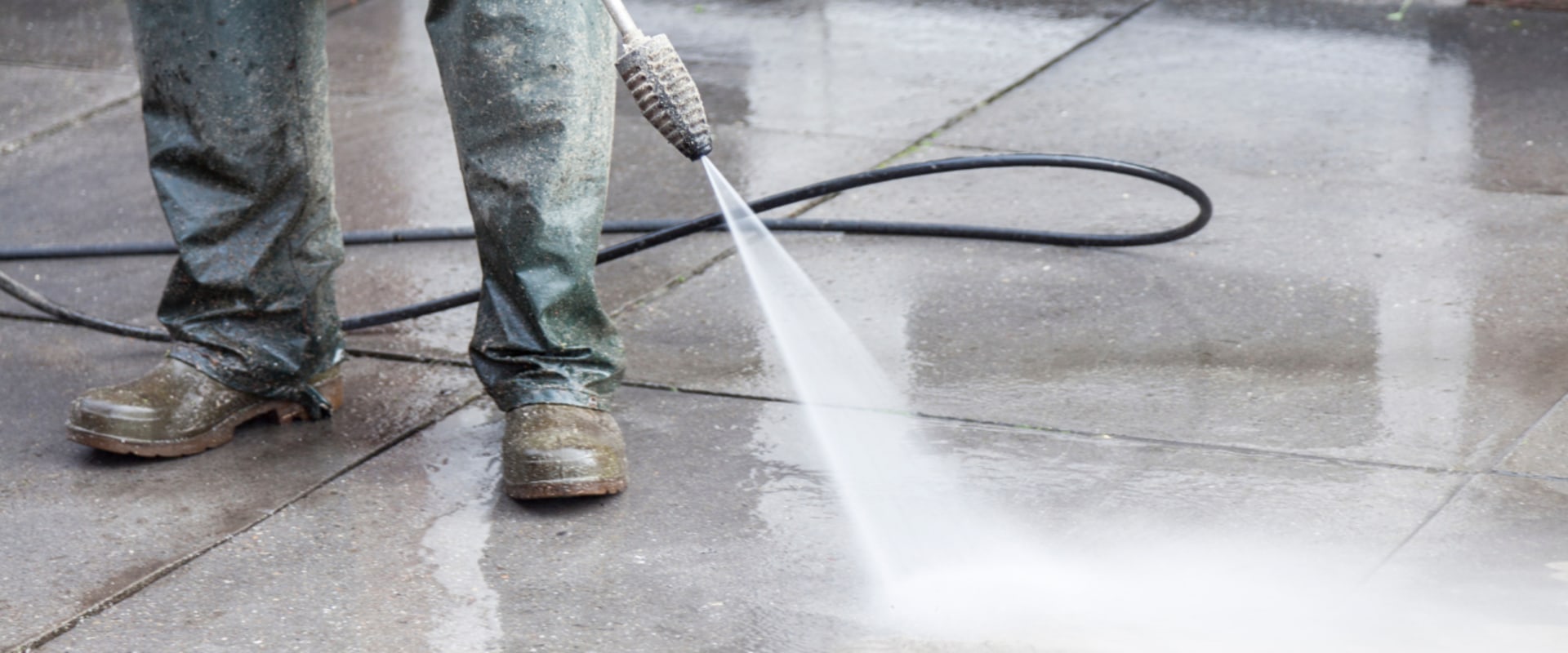 Maximizing Efficiency with a Pressure Washing CRM